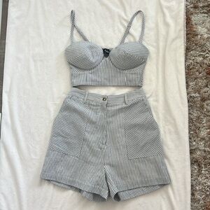 NWT Aakaa - Matching striped Shorts + Copt Top set